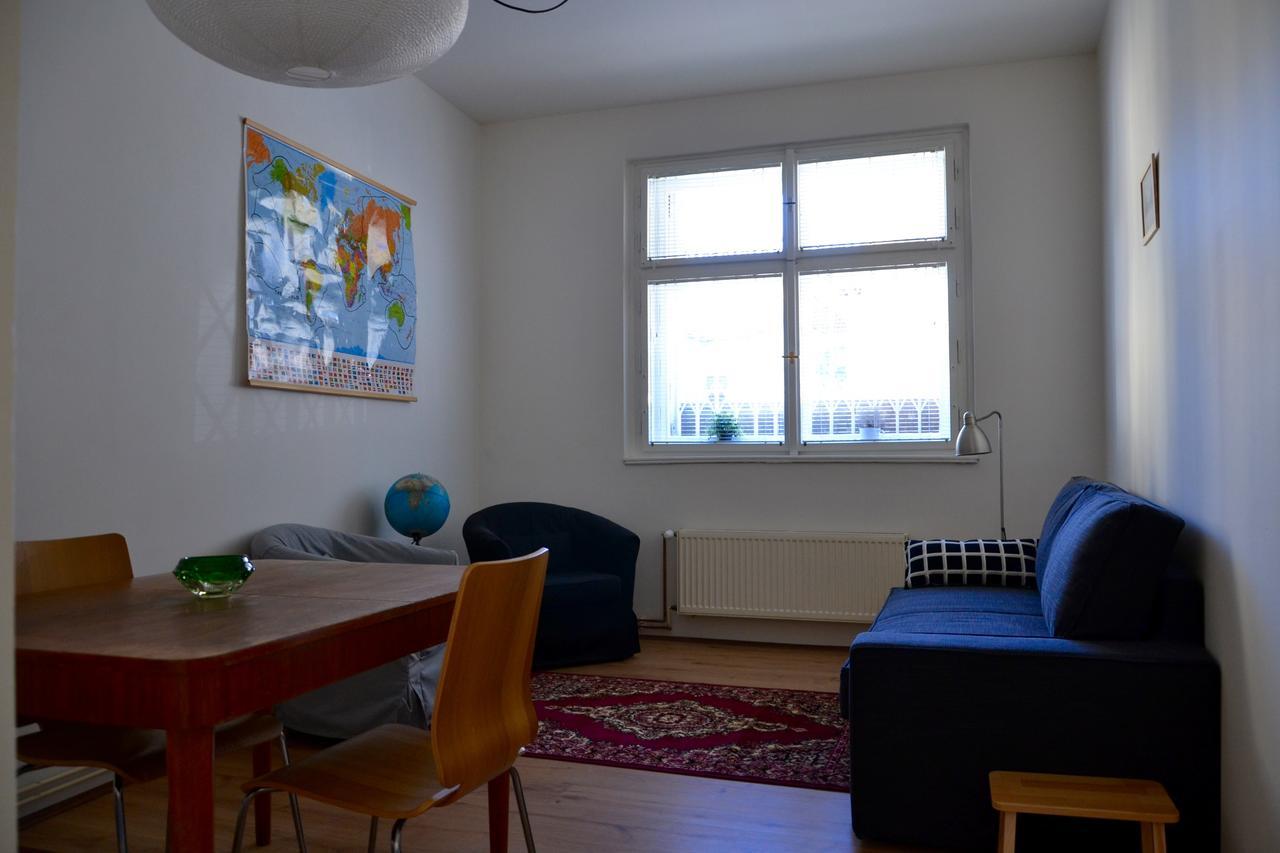 Old Town Basement Apartment Praha Bagian luar foto
